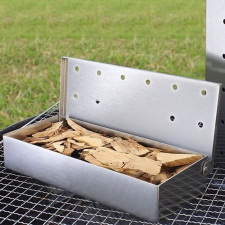 صندوق حديدي لوضع رقائق الخشب في السموكر