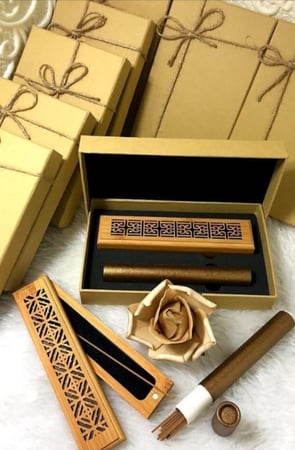 بكج ( 10 ) مباخر ذكيه في شكل هديه فاخره بكل مبخره 30 عود كمبودي