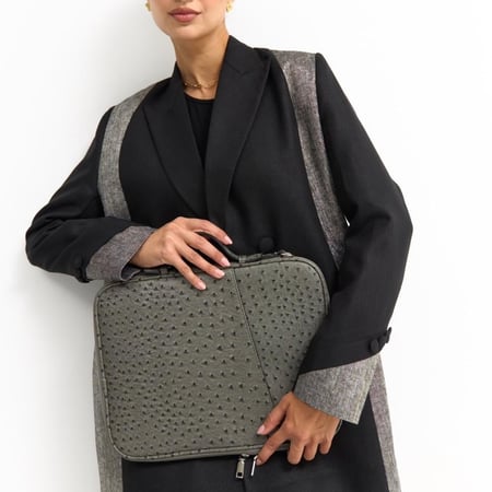 شنطة لاب توب رمادي