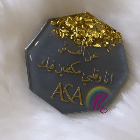 تعليقة سيارة بالوان عدة