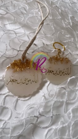تعليقة سيارة ب الوان عدة