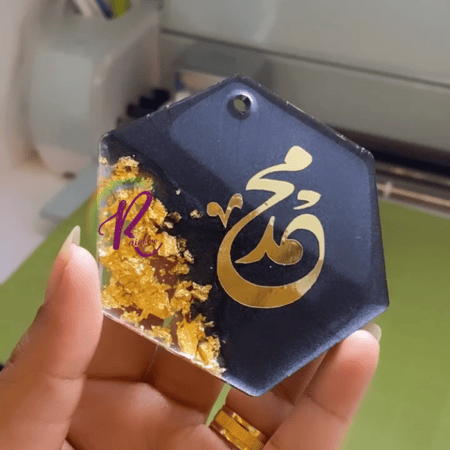 تعليقة سيارة سداسي