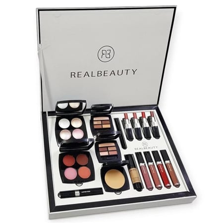 بوكس مكياج بديل شانيل