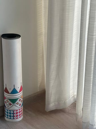 بساط تمرين القط العسيري - بملمس مخملي فاخر "سميك"