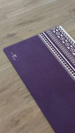 بساط تمرين روضة خريم - لون الخزامى بملمس مخملي فاخر "سميك"