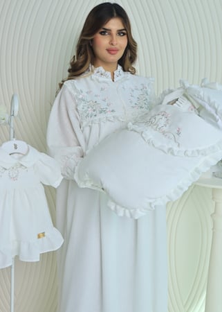 مجموعة استقبال فاخره بتصميم خاص