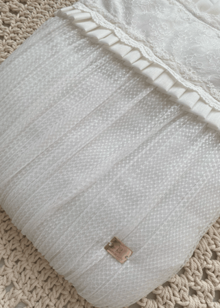 مدس اوف وايت  للجنسين