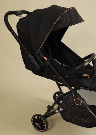 عربية اطفال أنيقه وعملية