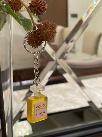 ميداليه   عطر كوكو شانيل