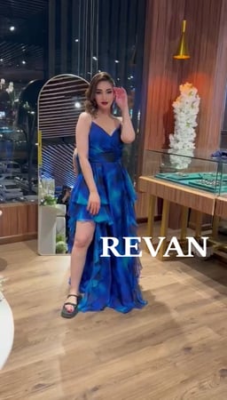 فستان سهرة من ريڤــان