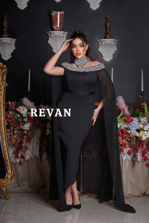 فستان سهرة بلمسة ملكية