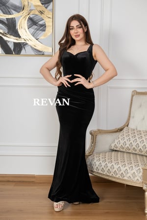 فستان مخمل طويل