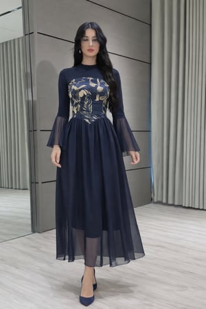 فستان طويل بأكمام شيفون أناقة فاخرة من ريڤــان