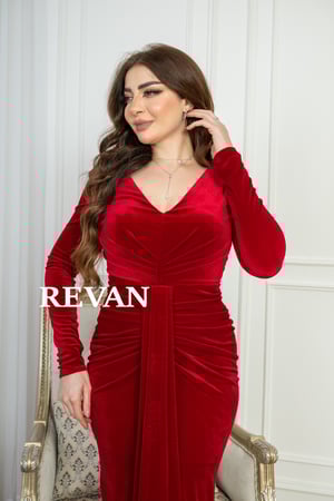 فستان مخمل طويل