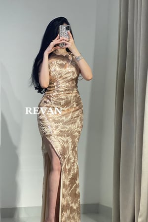 فستان سهرة ترتر فاخر كتف واحد فتحة جنب من ريفان