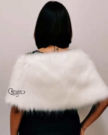 شال فرو نسائي  فخم و أنيق ناعم