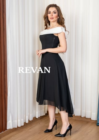 فستان أنيق بلمسات ملكية راقية