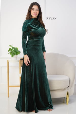 فستان قطيفه تطريز جنب