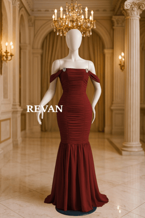 فستان سهرة فاخر من ريفان بقصة ضيقة وتفاصيل كشكش أنيقة