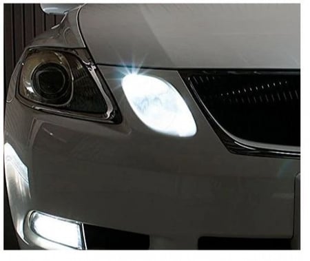 ليد نواعس ولوحة ابيض T10