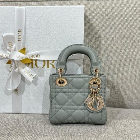 Lady dior micro bag ليدي ديور مقاس مايكرو