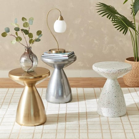 طاولة جانبية من كوزميك معدن ميتالك ذهبي