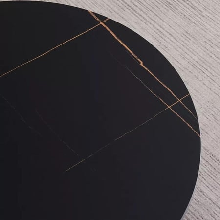 طقم طاولات قهوة ألفيريس بسطح حجر ملبد 5 قطع بقاعدة معدن اسود