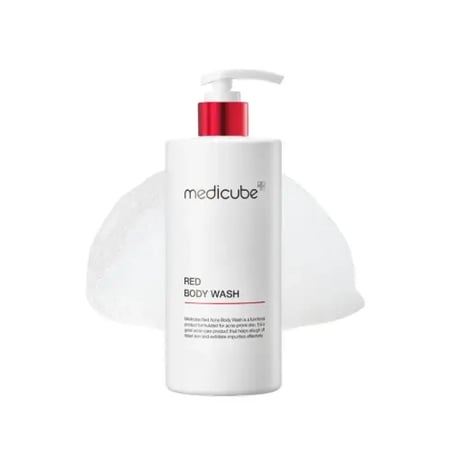 مجموعة ميديكيوب ريد لعلاج حب الشباب والتنعيم