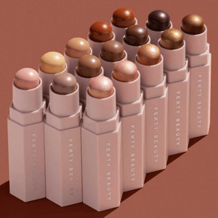 كنتور محدد وجه ماتش ستيكس سكين ستيك من فنتي بيوتي - الموند