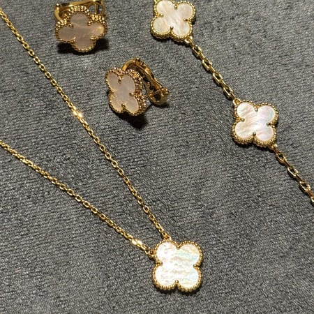 قلادة فينتاج ألامبرا | عرق اللؤلؤ