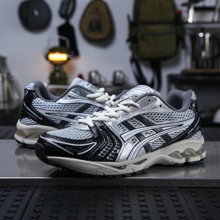GEL-Kayano 14