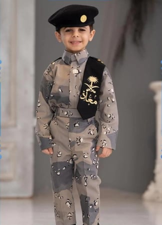 طقم النخبة الوطني عسكري ( ولادي )