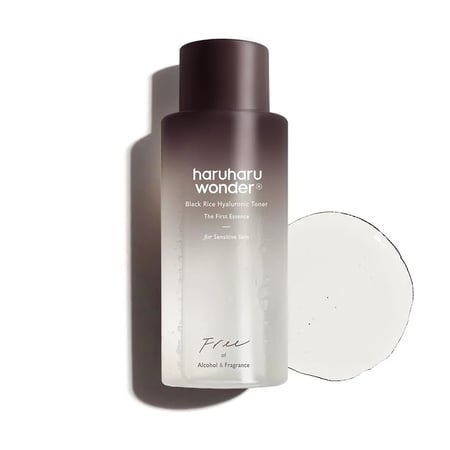 تونر الأرز الأسود بحمض الهيالورونيك — خالٍ من العطور والكحول (150 مل) – من HARUHARU WONDER