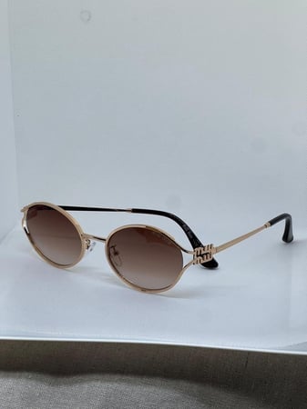 نظارة MIU MIU