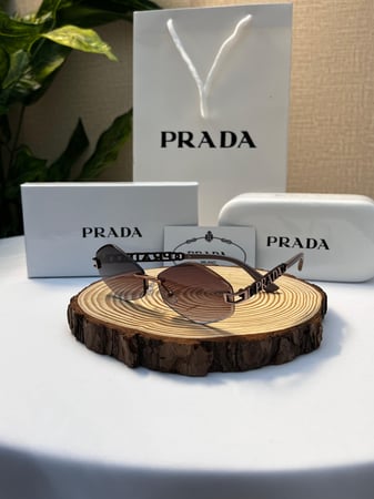 نظارة PRADA عدسة مدرج