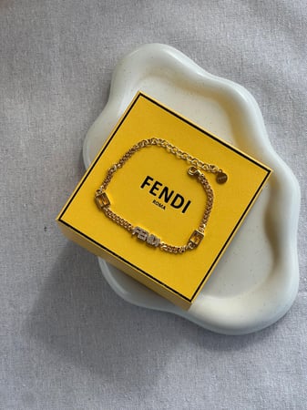 أسوارة فندي معدن ذهبي