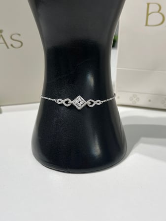 أسوارة  فضة عيار 925 لون فضي