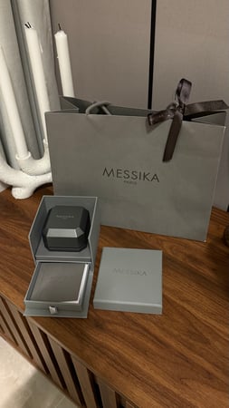 جميع ملحقات Messika الماستر كواليتي -انارة