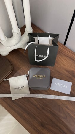 جميع ملحقات Messika الماستر كواليتي -انارة