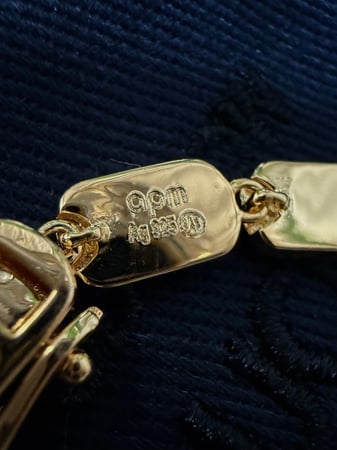 مجموعة أساور داينتي apm ( فضي -ذهبي - اخضر -روز قولد - ازرق )