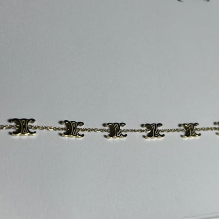 أسوارة سيلين معدن ذهبي