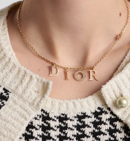 سلسال Dior معدن ذهبي