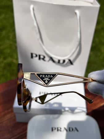 نظارة PRADA تايقر عدسة شفافه
