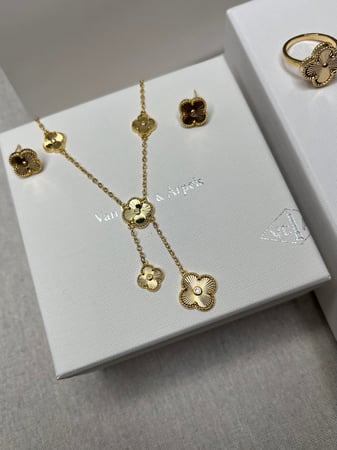 طقم van cleef ذهبي ماستر كواليتي