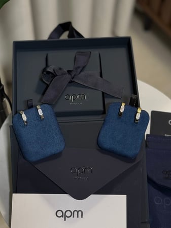 حلق داينتي من apm ( ذهبي - فضي )