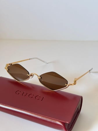 نظارة -GUCCI