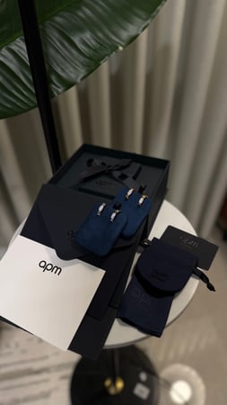 حلق داينتي من apm ( ذهبي - فضي )