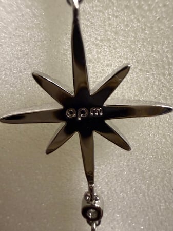 سلسال( فضة عيار 925 ) apm فضي نجوم تشوكر