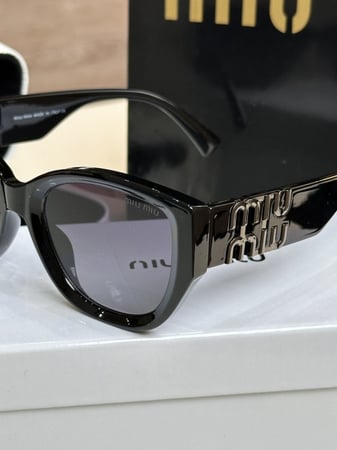 نظارة MIU MIU ماستر كواليتي