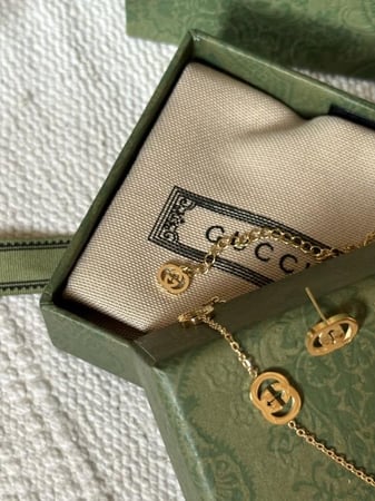 سلسال GUCCI معدن ذهبي ماستر كواليتي